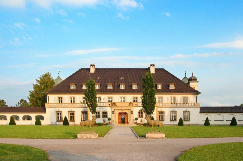 Schloss-Hoehenried